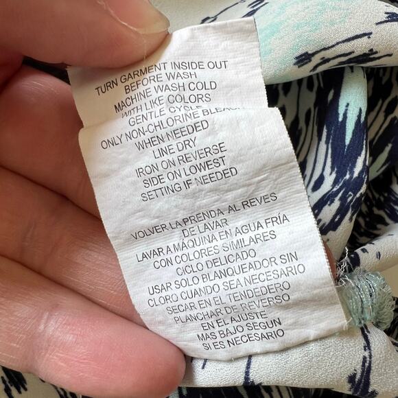 Jolt Womens Blouse Shirt Top Geo Print Pullover Short Sleeve Blue Teal Large - Picture 9 of 9